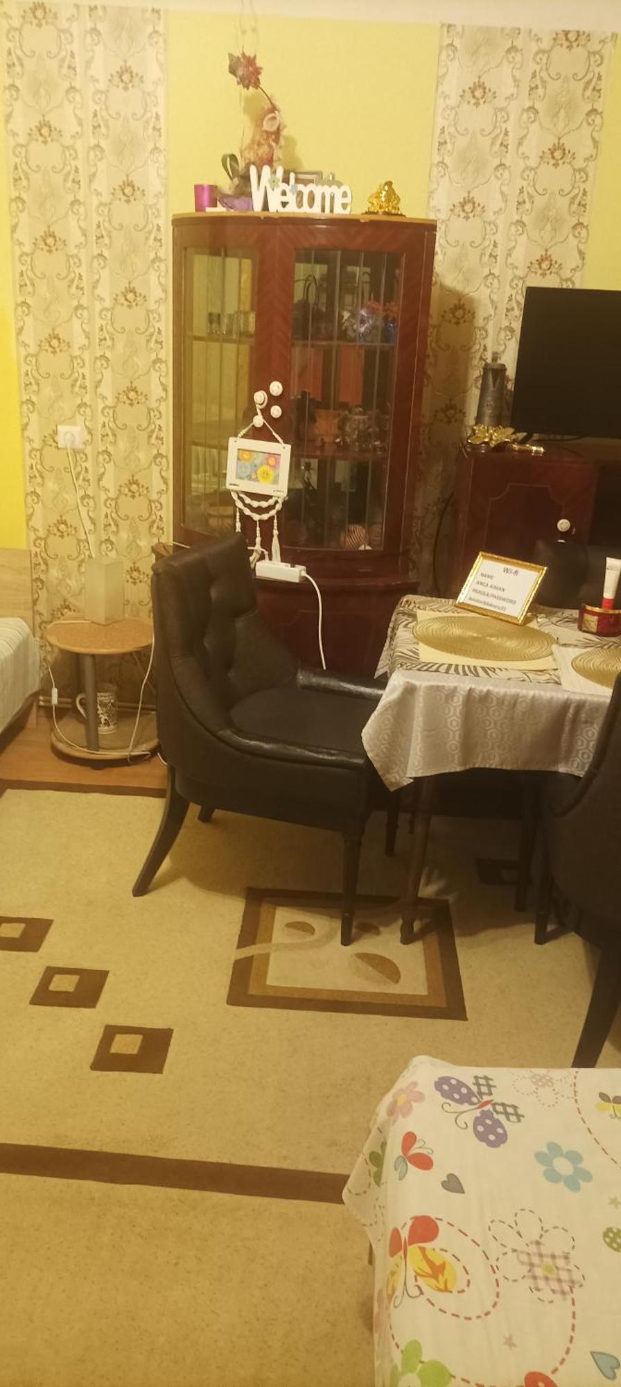 Apartament Cu Doua Camere Si Gradina Kolozsvár Kültér fotó