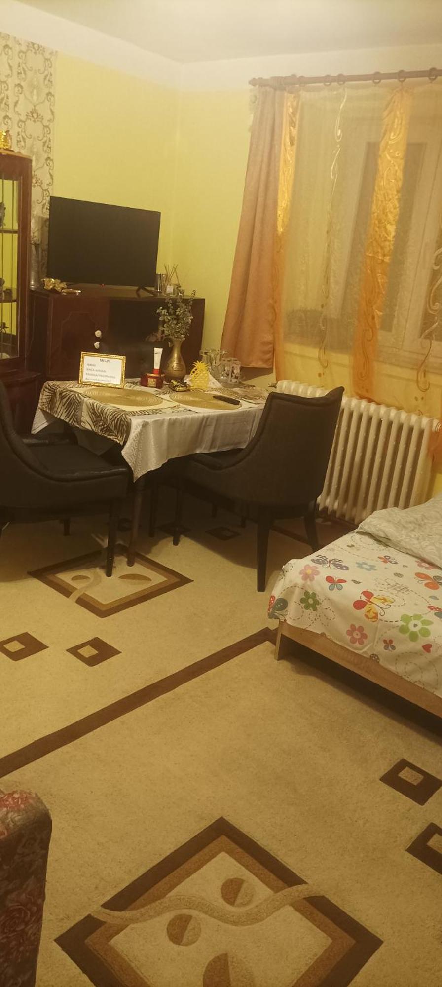 Apartament Cu Doua Camere Si Gradina Kolozsvár Kültér fotó